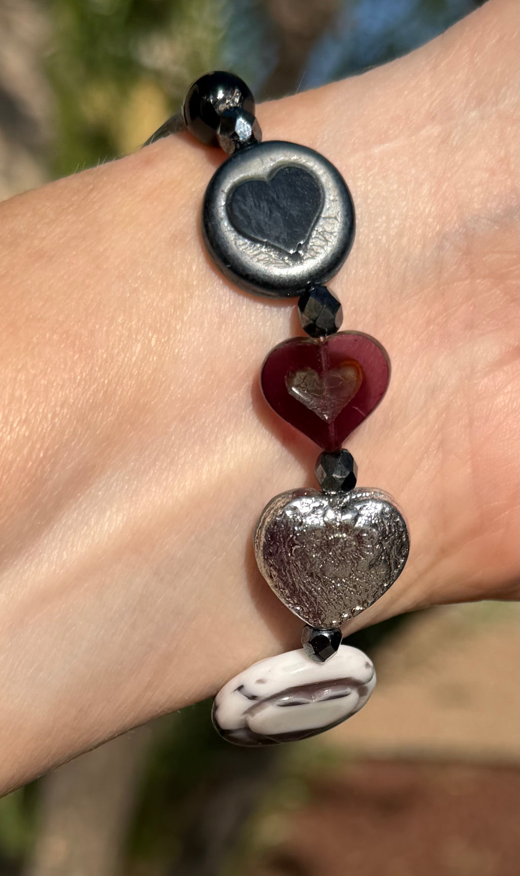 Heart Collector | Black Onyx & Glass Heart Bracelet