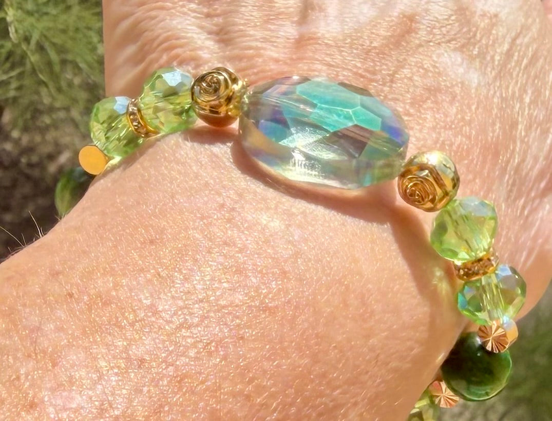 Moo-nique | Green Tiger's Eye & Iridescent Glass Bracelet
