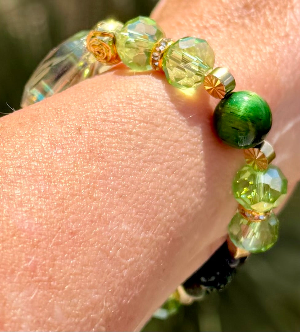 Moo-nique | Green Tiger's Eye & Iridescent Glass Bracelet