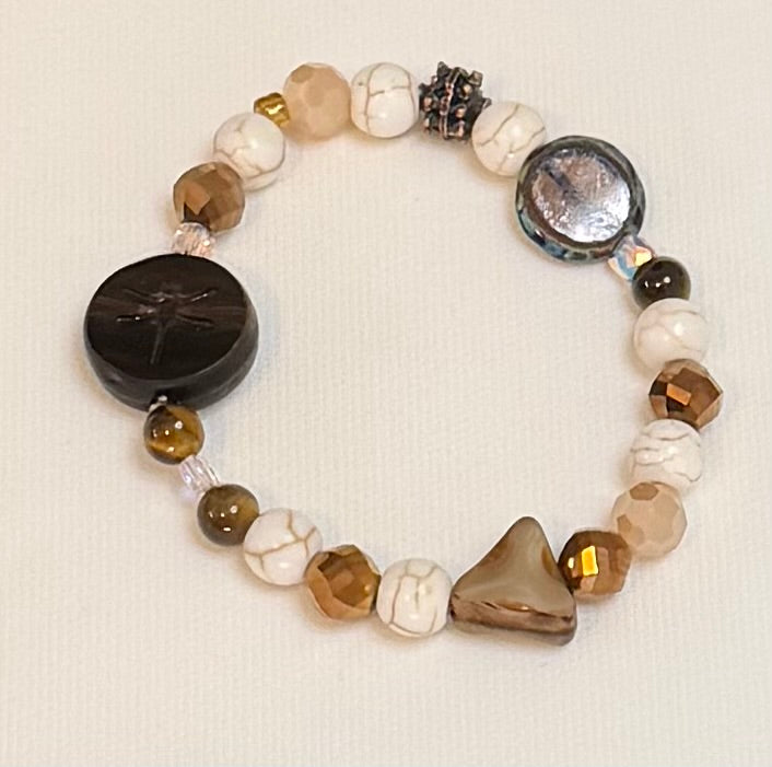 Dockside Daydream | Natural Gemstone Dragonfly Bracelet