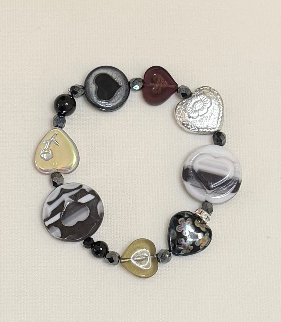 Heart Collector | Black Onyx & Glass Heart Bracelet